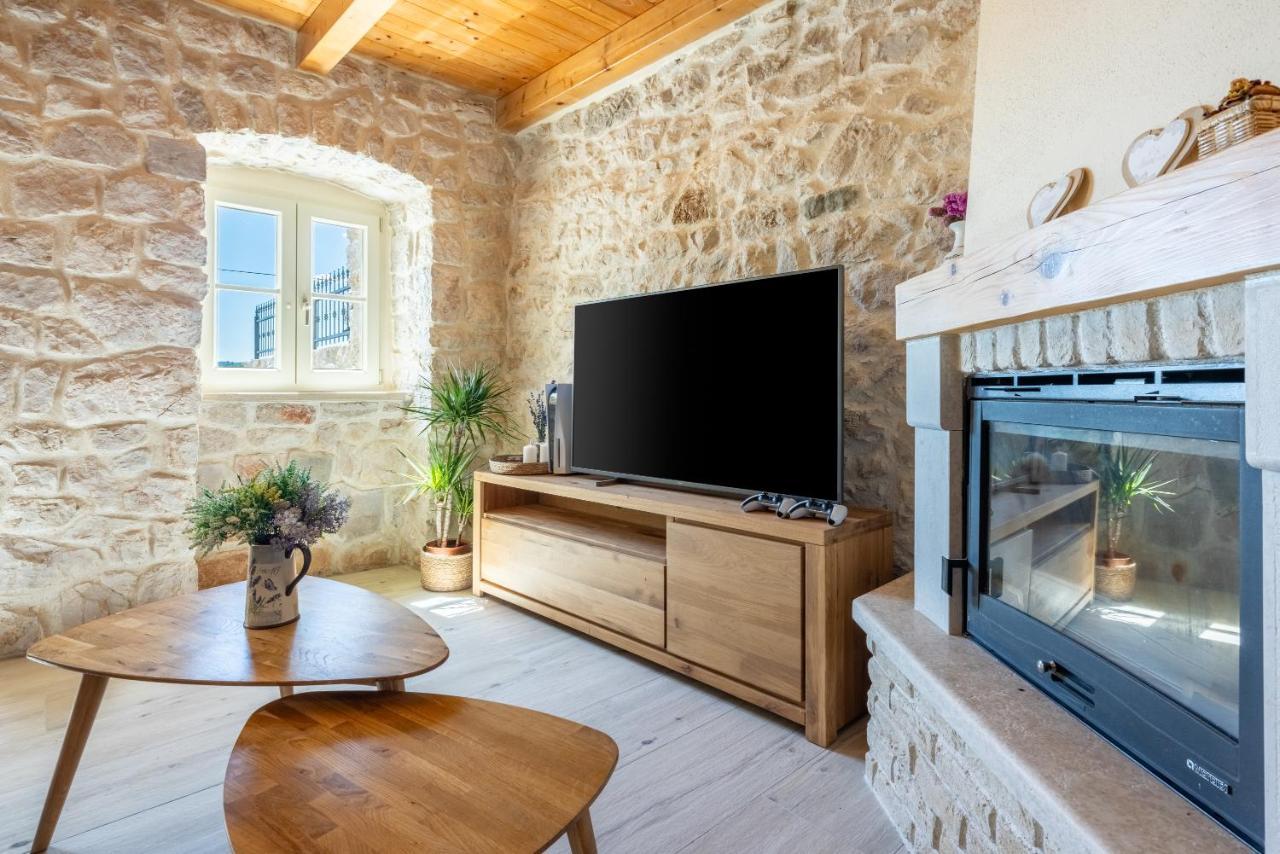 Stone Villa Mavric Grižane Екстериор снимка